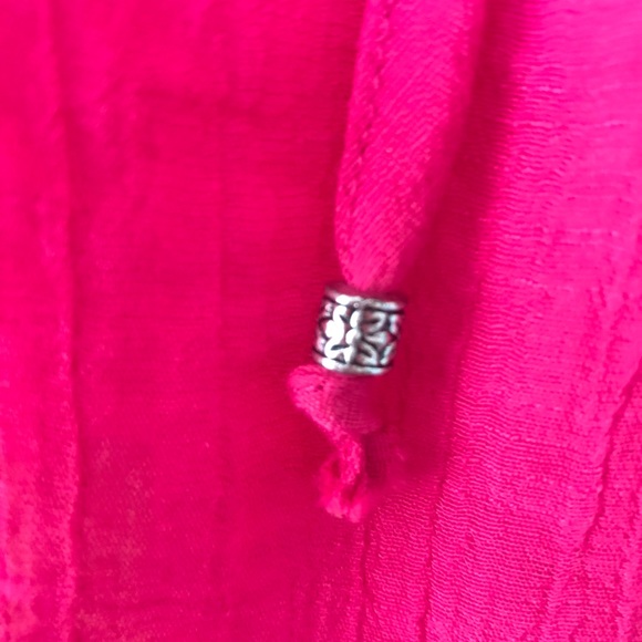 Fushia colored tunic top. Size 1X. - Picture 5 of 5